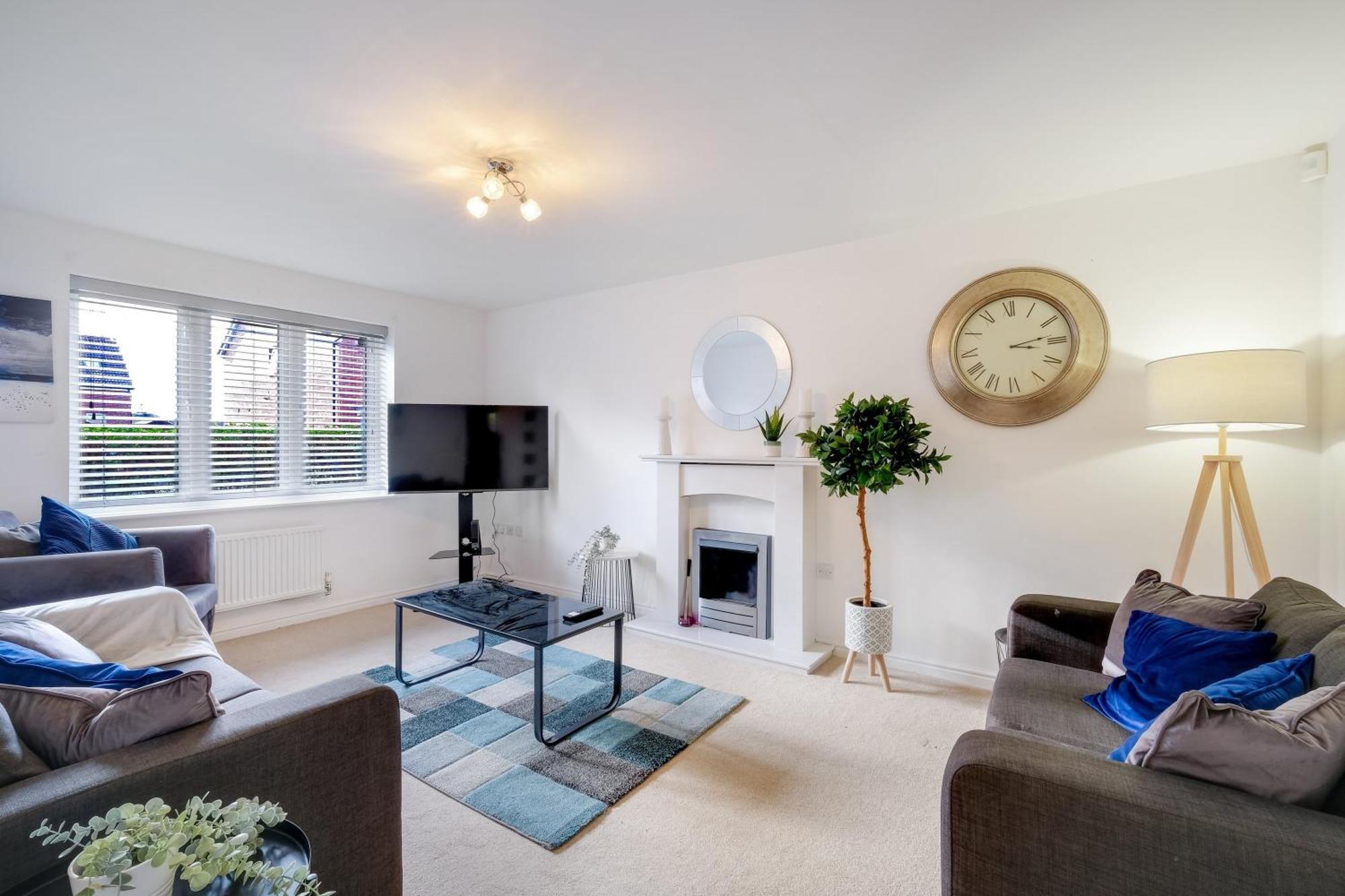 Holiday home Cherry Banks 5 Bedroom And 3 Bathroom House Bristol