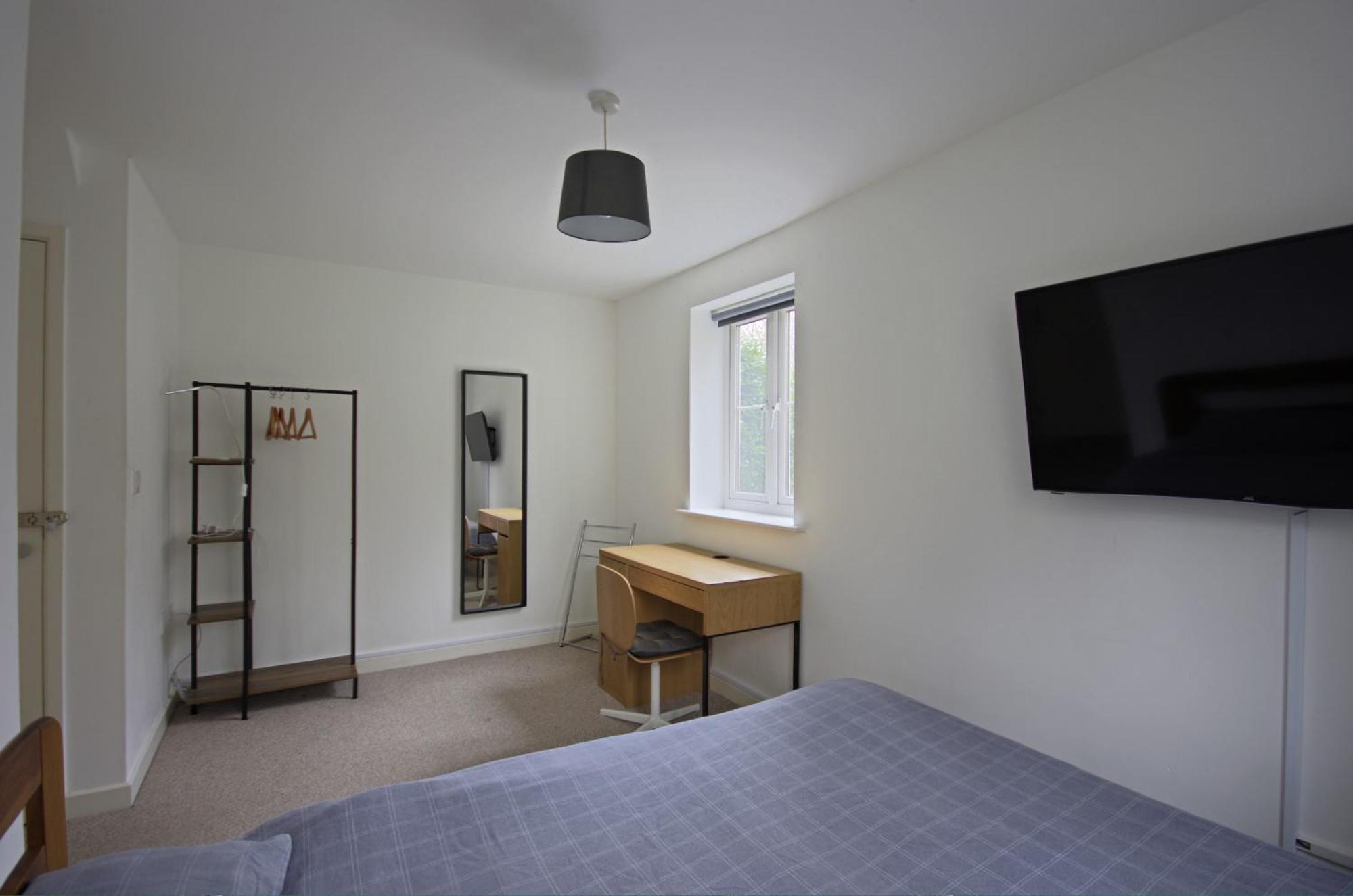 Superb In South Gloucestershire! Bristol
