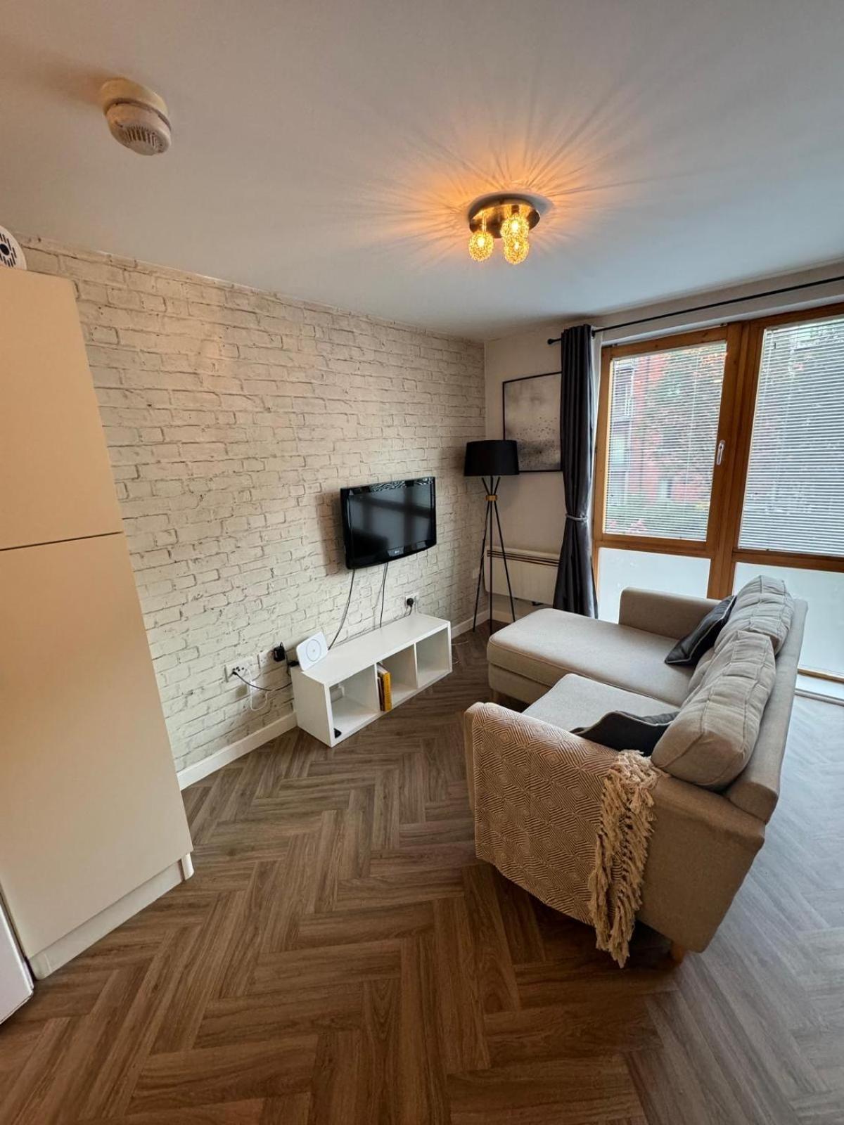 Centre Location * Bristol