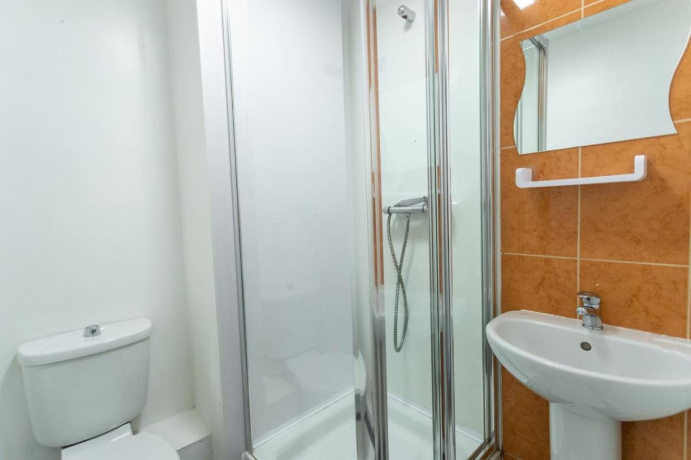 Warden Rd 2 - Contractors Long By Shortstayuk Apartment Bristol