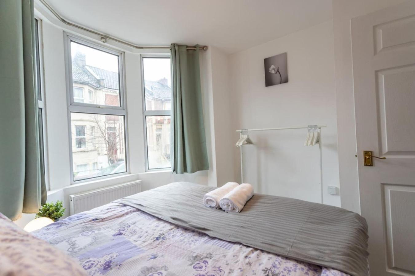 Apartment Warden Rd 2 - Contractors Long By Shortstayuk