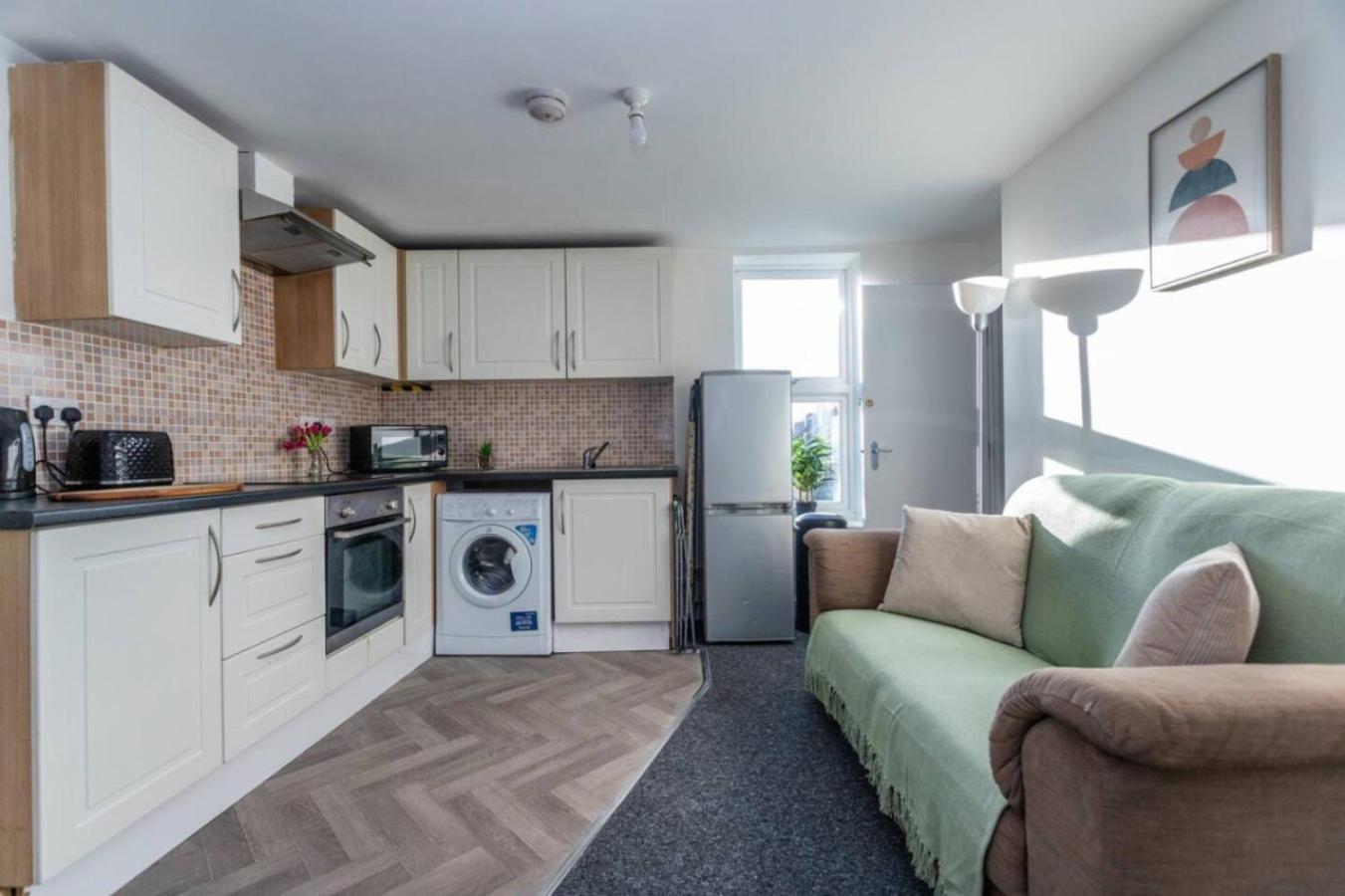 Flat 3 Sunnyside Contractor Long By Shortstayuk Apartment *