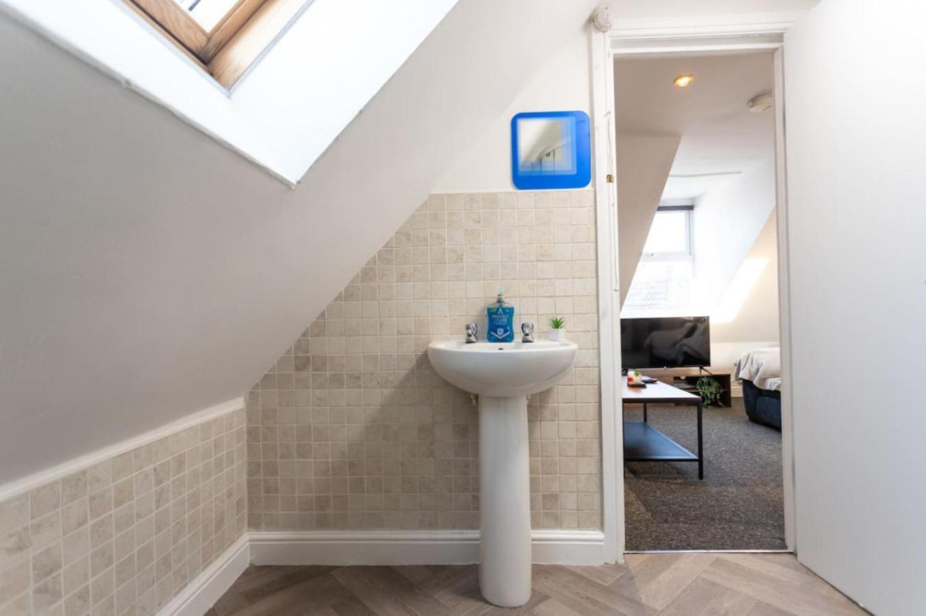 4 Sunnyside Contractors Long By Shortstayuk