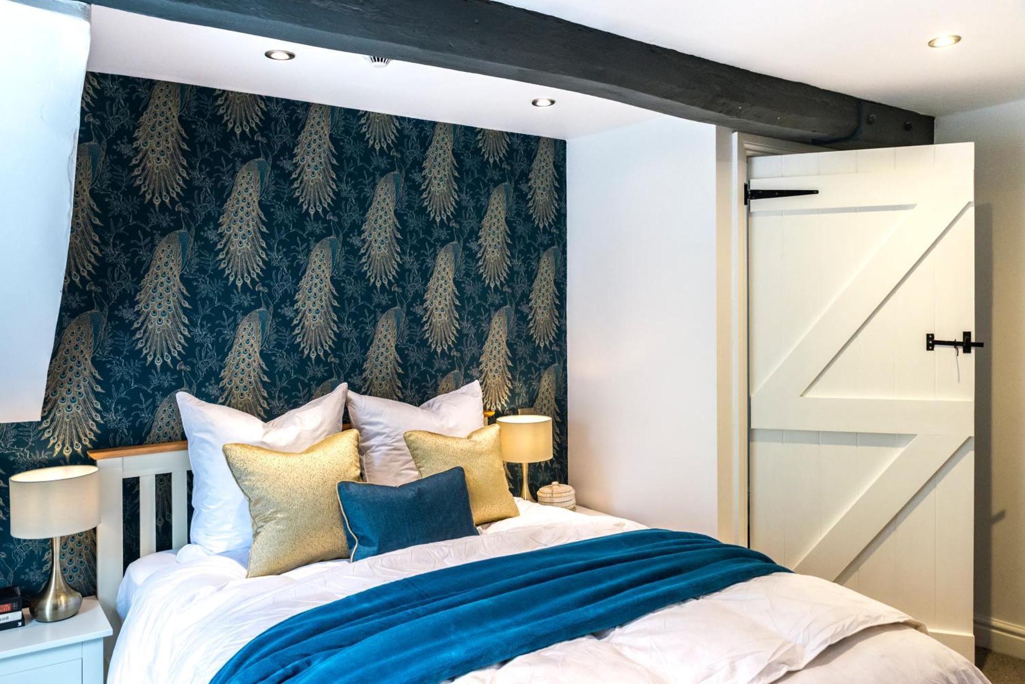 Charming & Central Pipe Lane House Holiday home Bristol