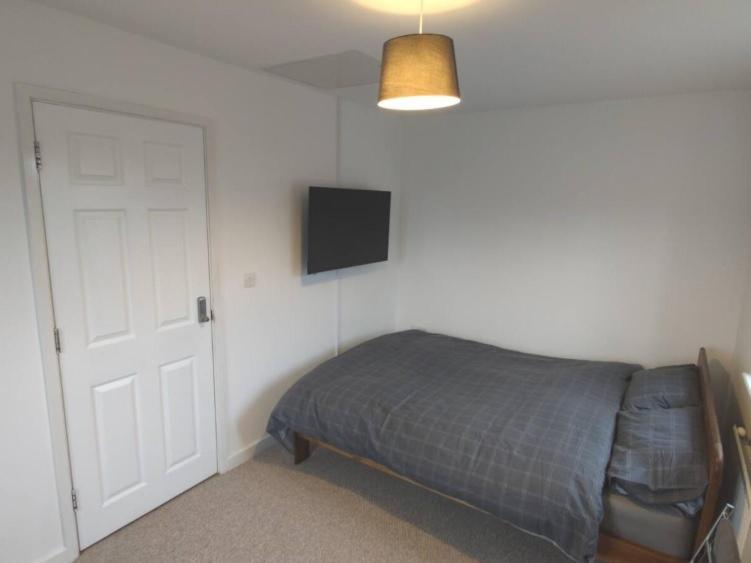 Superb In South Gloucestershire! Homestay Bristol