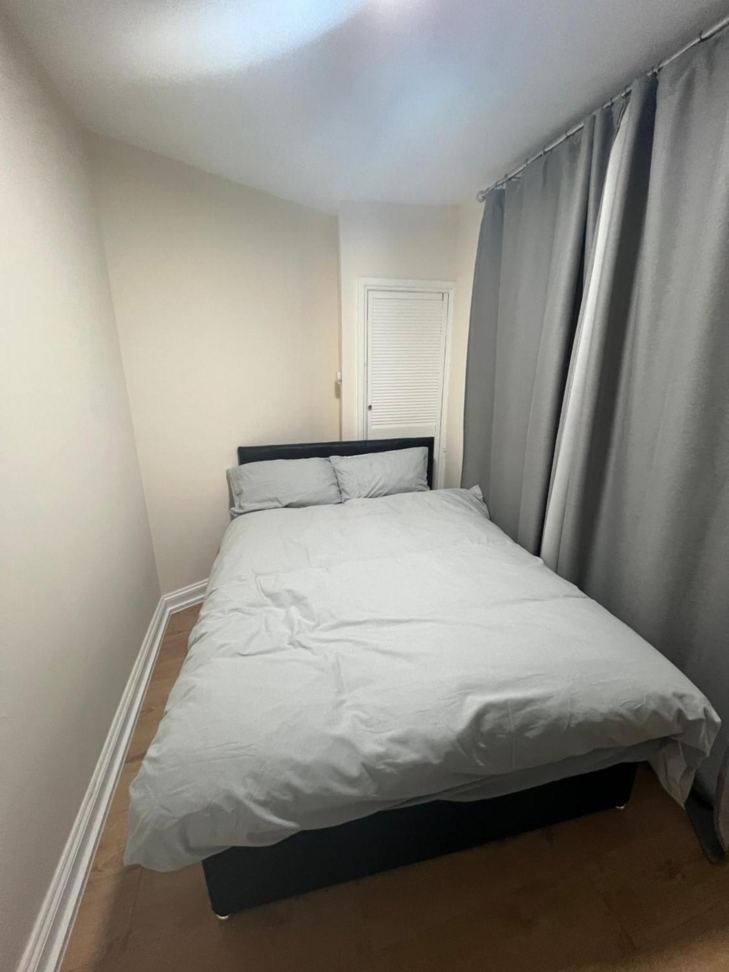 Modern Flat Near Centre 3