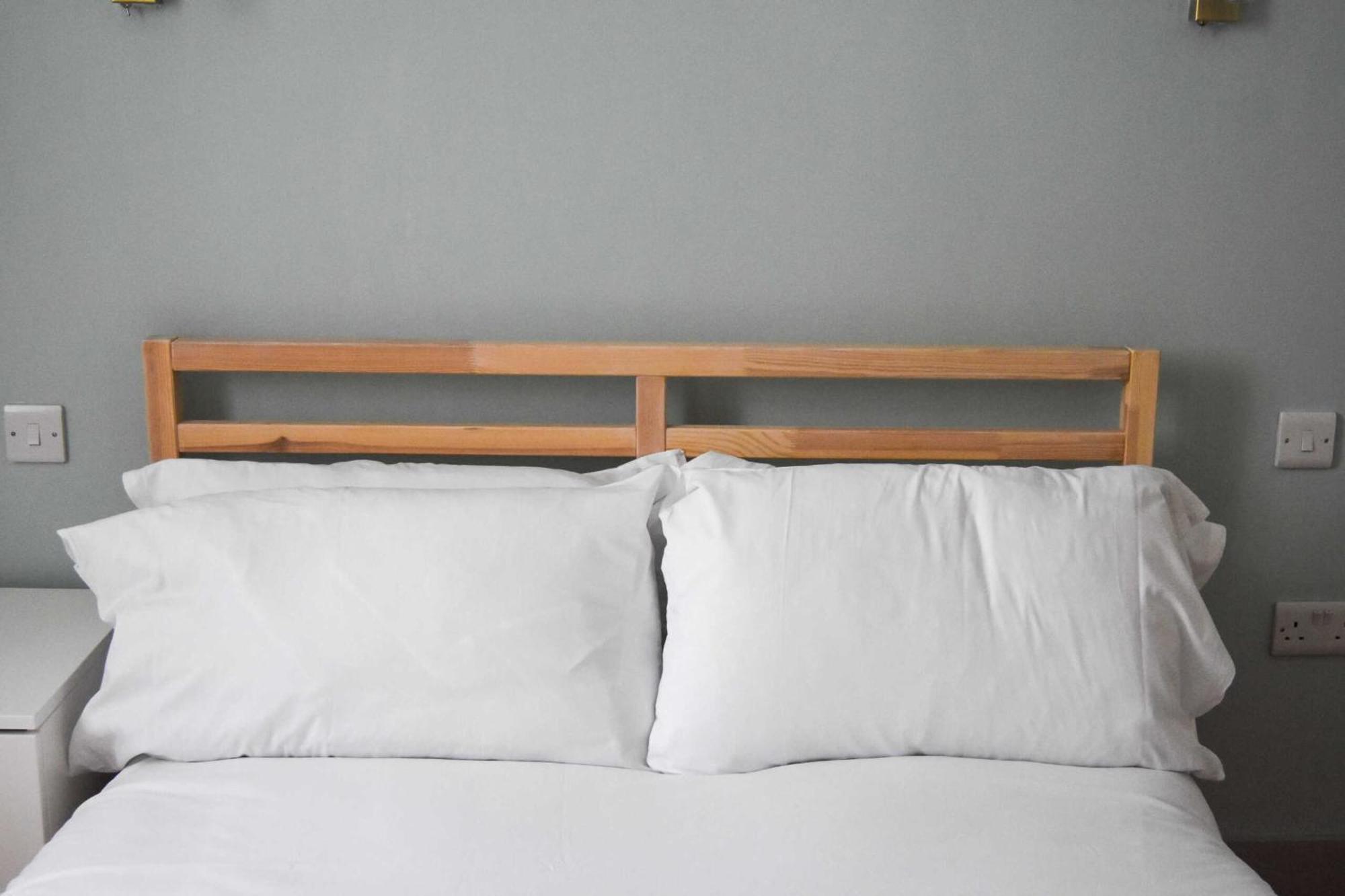 The Old Coach House: Luxury Harbourside *
