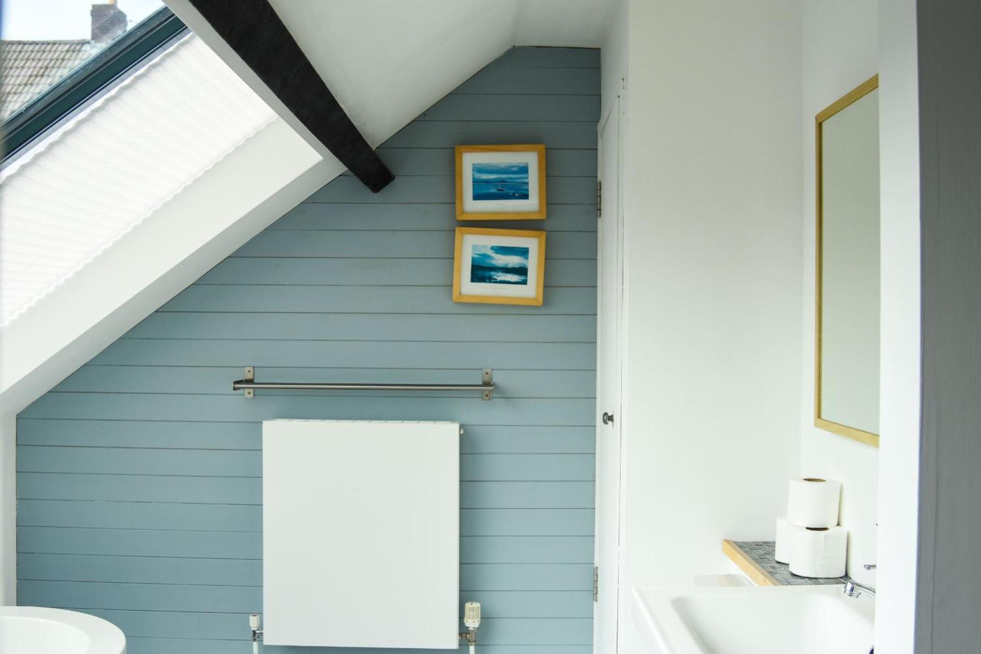 The Old Coach House: Luxury Harbourside Apartment *