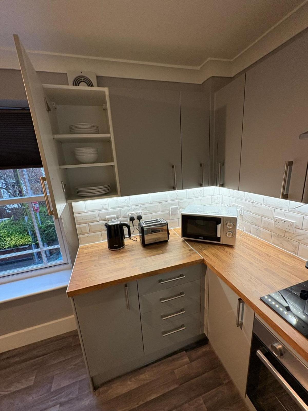 Apartment Montpellier Place *