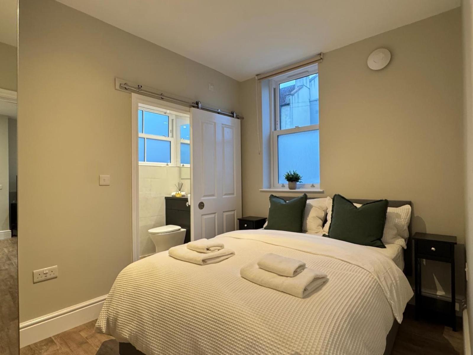 Apartment Luxury One Bedroom
