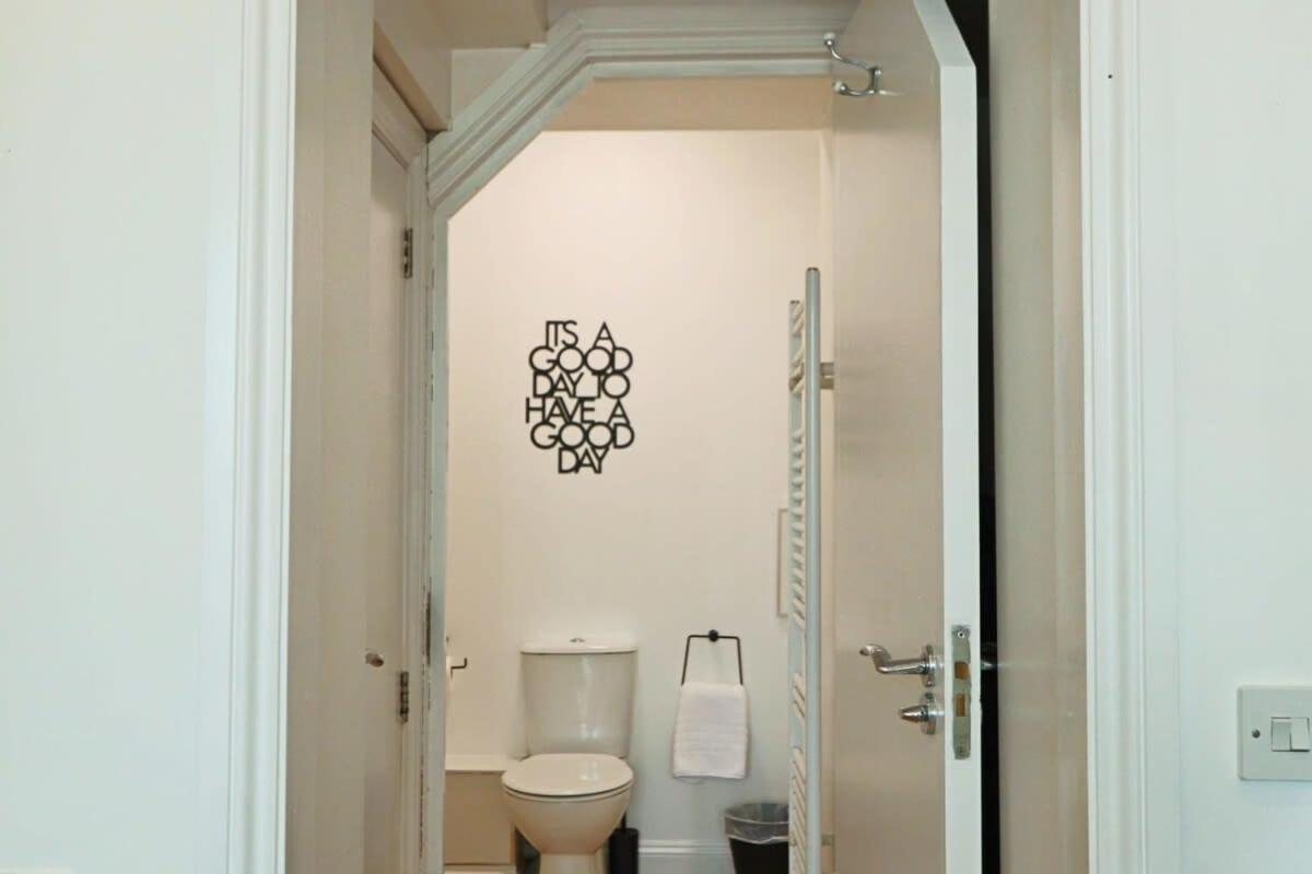 Lovely Salisbury 1 Bedroom Flat Apartment Bristol