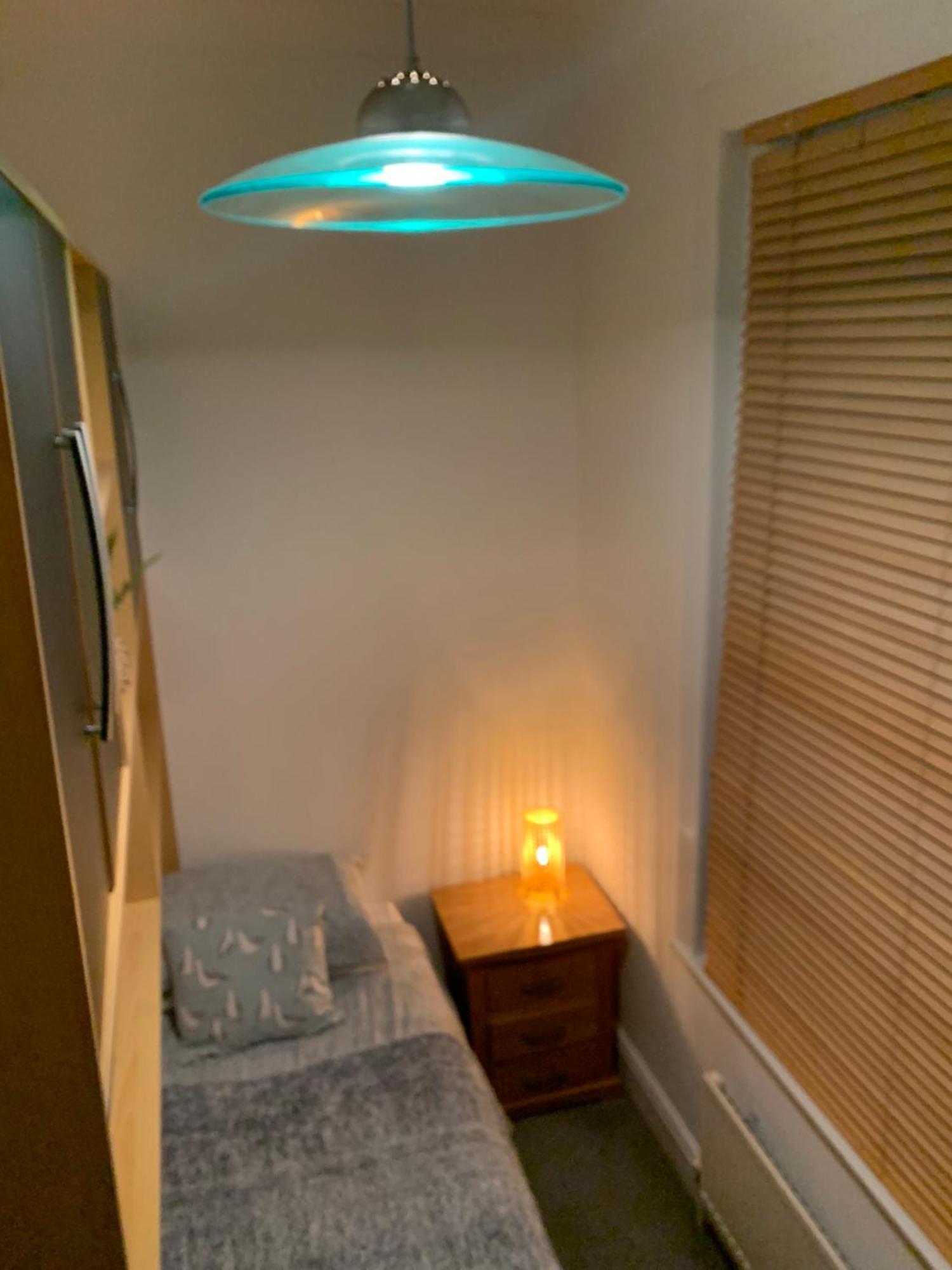 Stylish 91sqm Victoria 2 Bedroom *