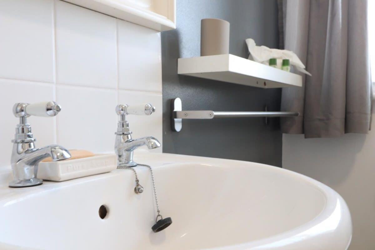 Apartment Stylish 2 Bed In Old Market Bristol