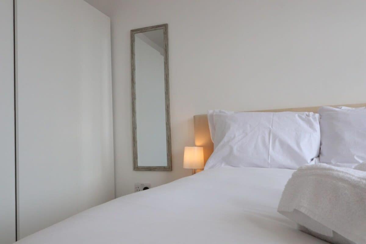 Apartment Stylish 2 Bed In Old Market Bristol