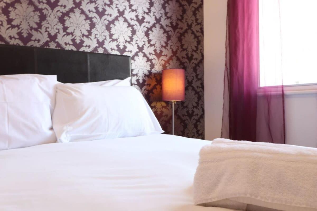 Apartment Stylish 2 Bed In Old Market Bristol