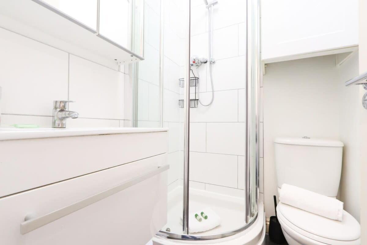 One Bedroom Flat Near Temple Meads Apartment *