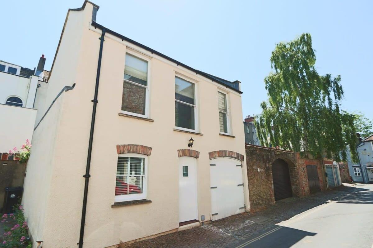 Apartment Coach House In Clifton Village *