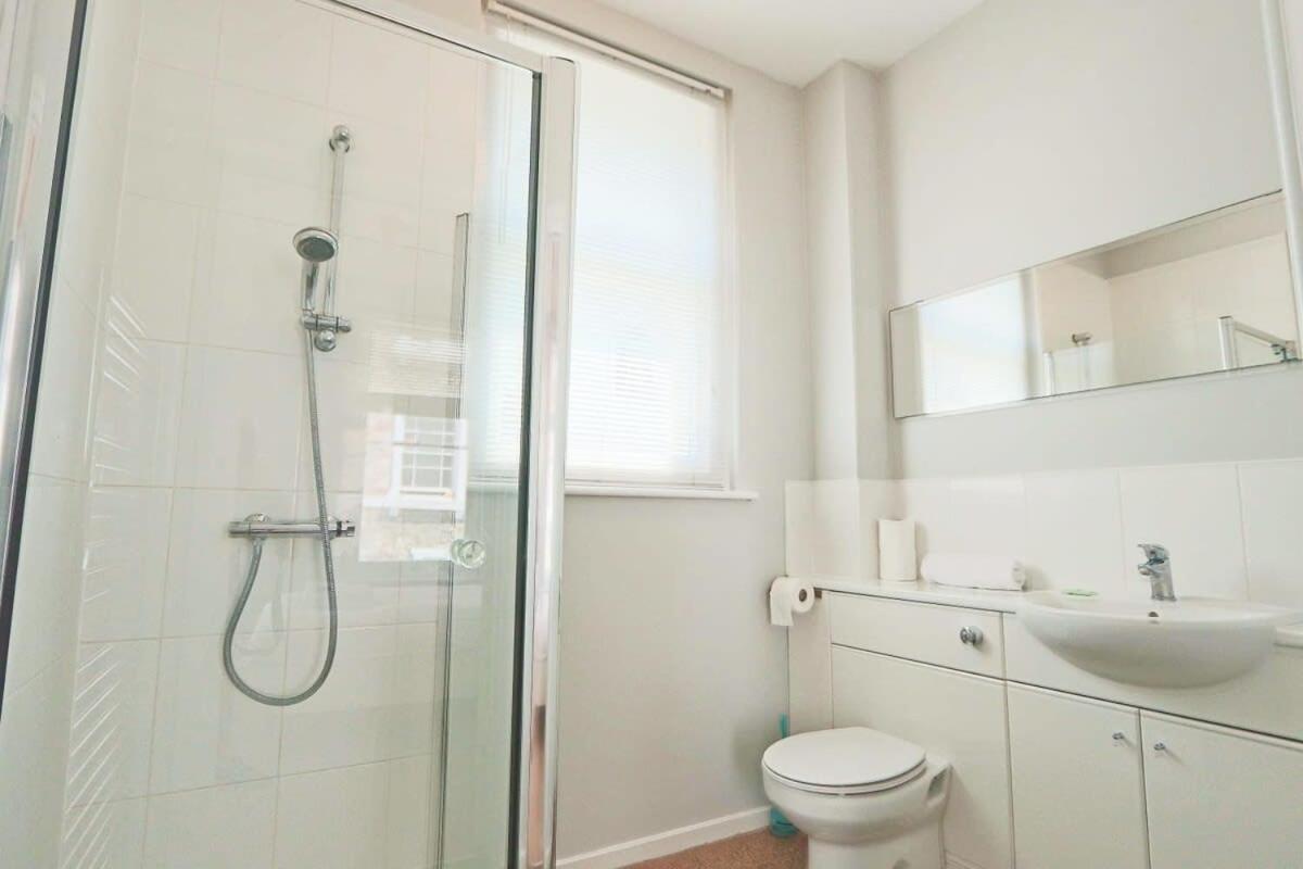 Coach House In Clifton Village Apartment