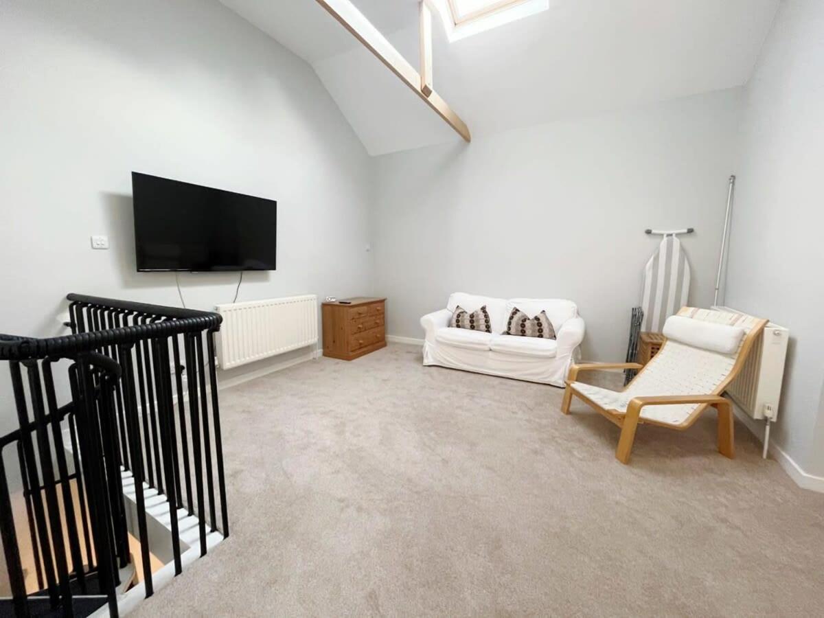 Apartment Coach House In Clifton Village Bristol