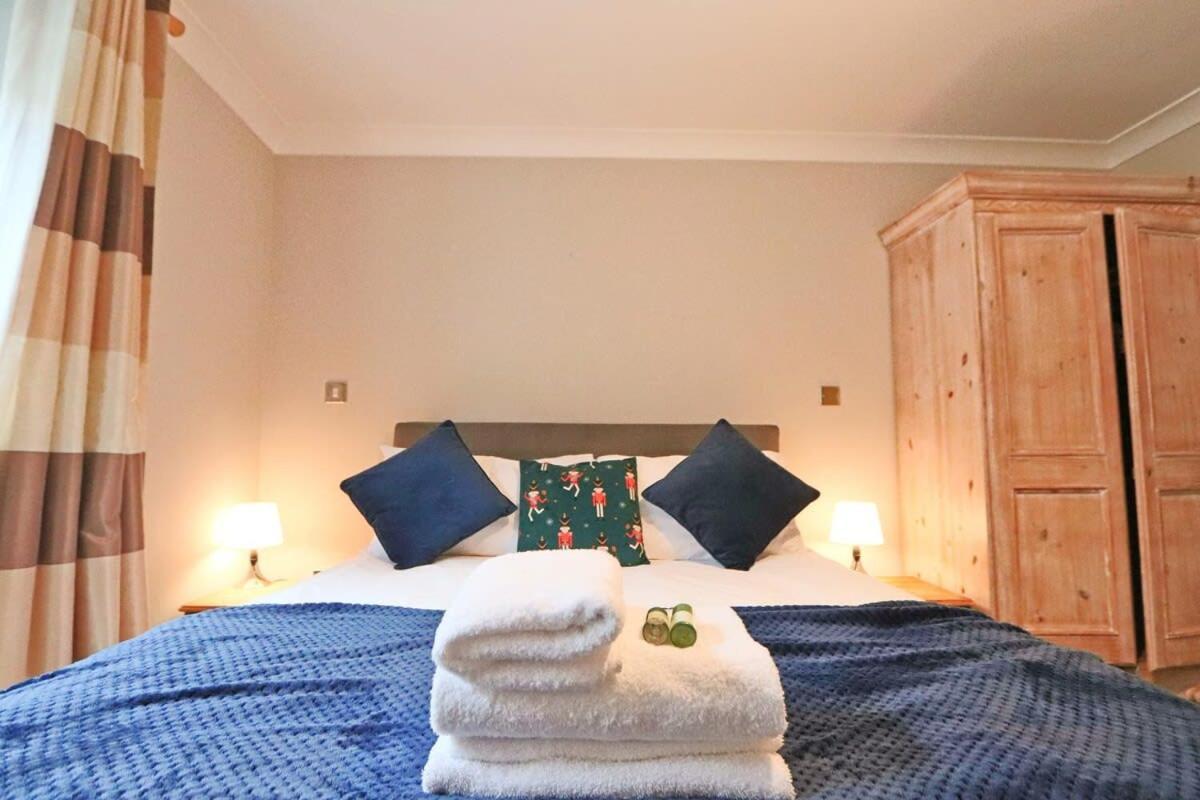 Apartment Centre 1 Bed Apartment- Hopewell *