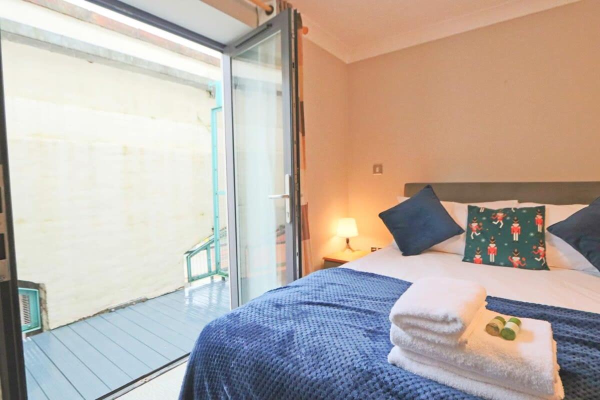 Centre 1 Bed Apartment- Hopewell * Bristol