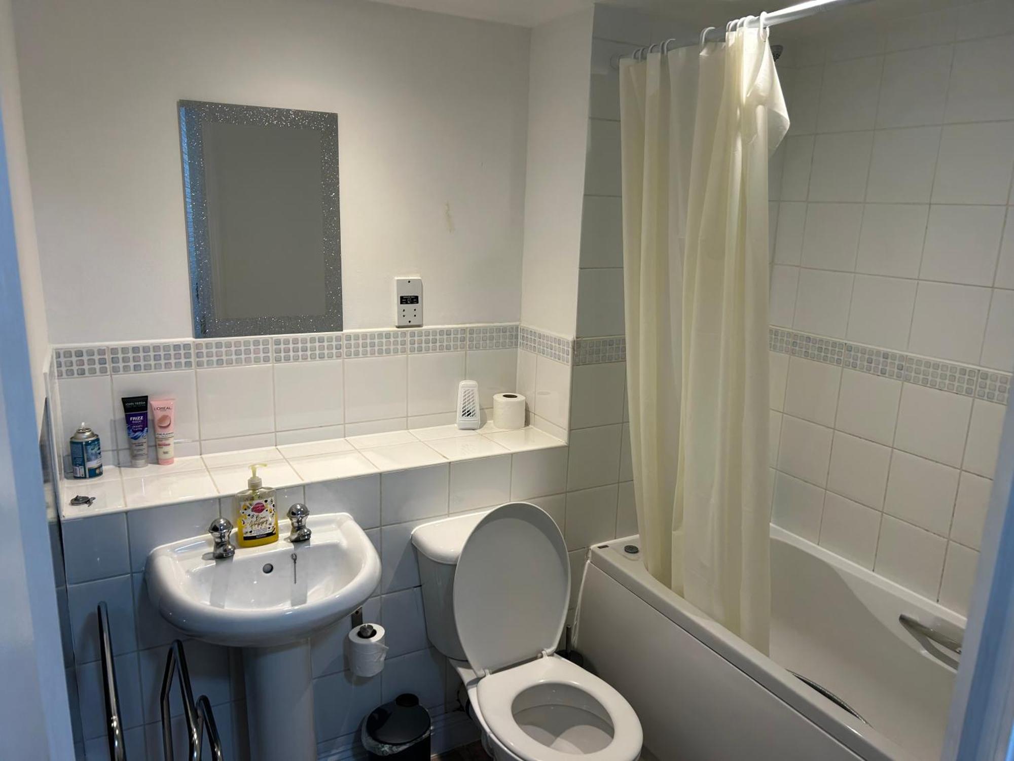 Squires Court Apartment Bristol