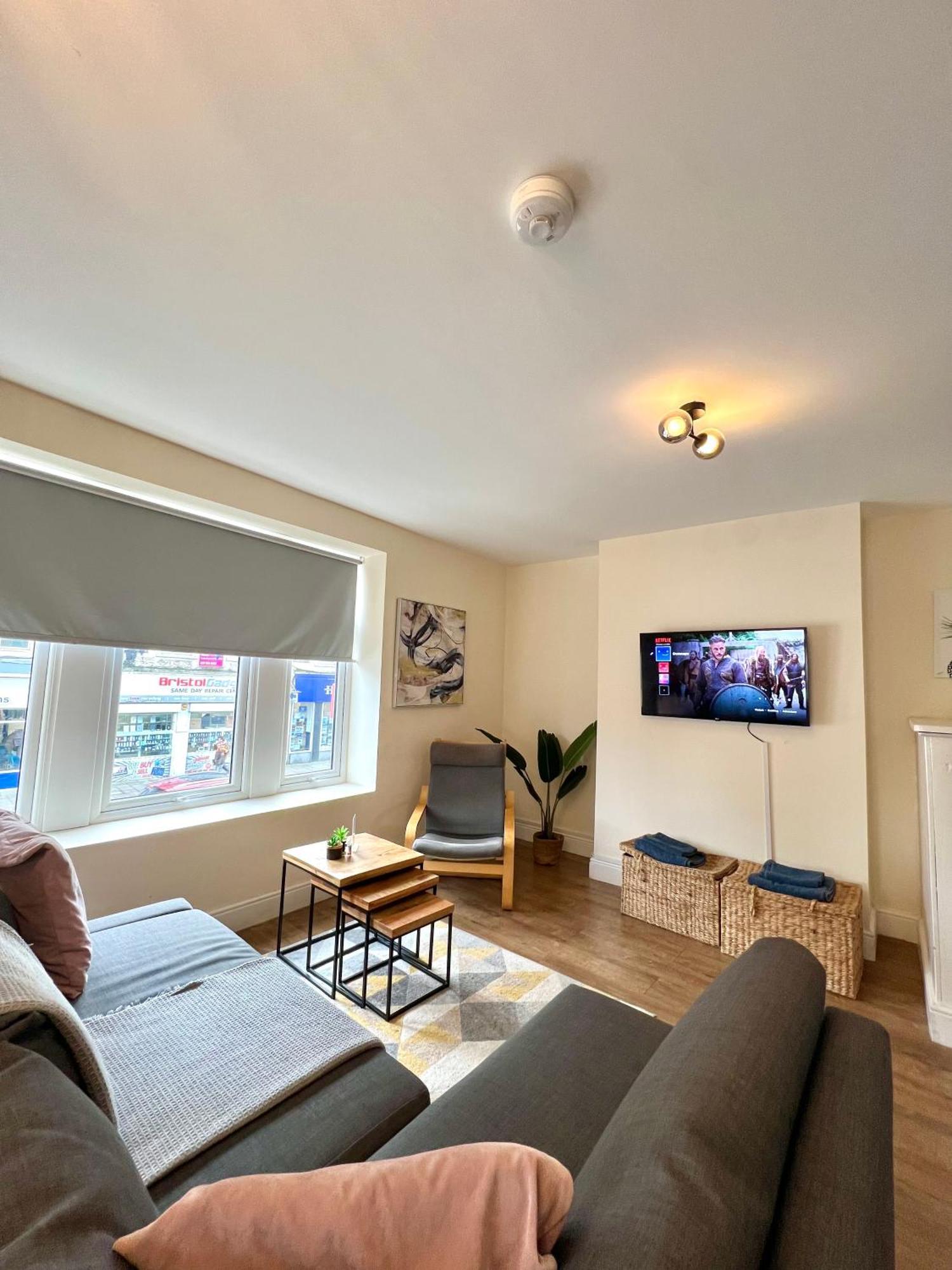 Dvmescape Flat1 Apartment