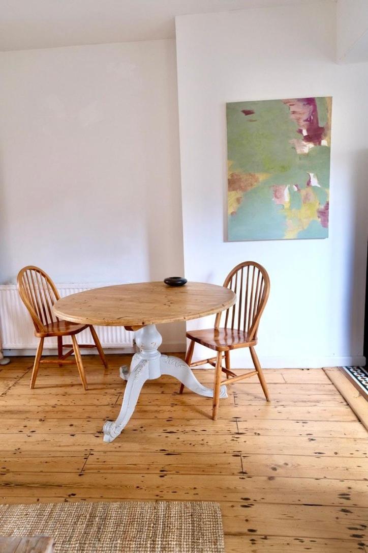 Peaceful 3 Double Bed House By Park *