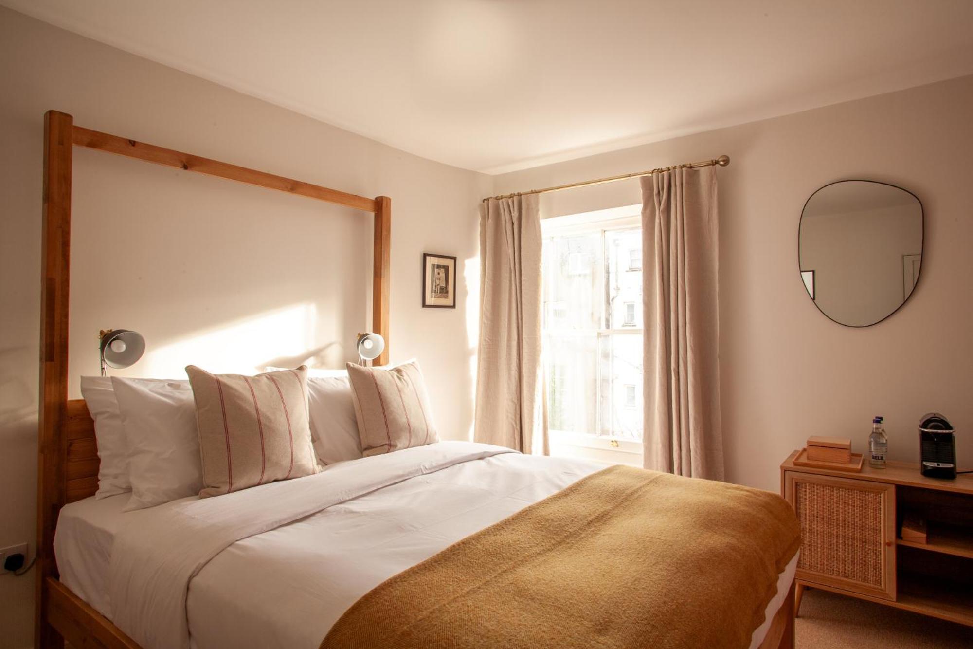 Lido Townhouse Hotel