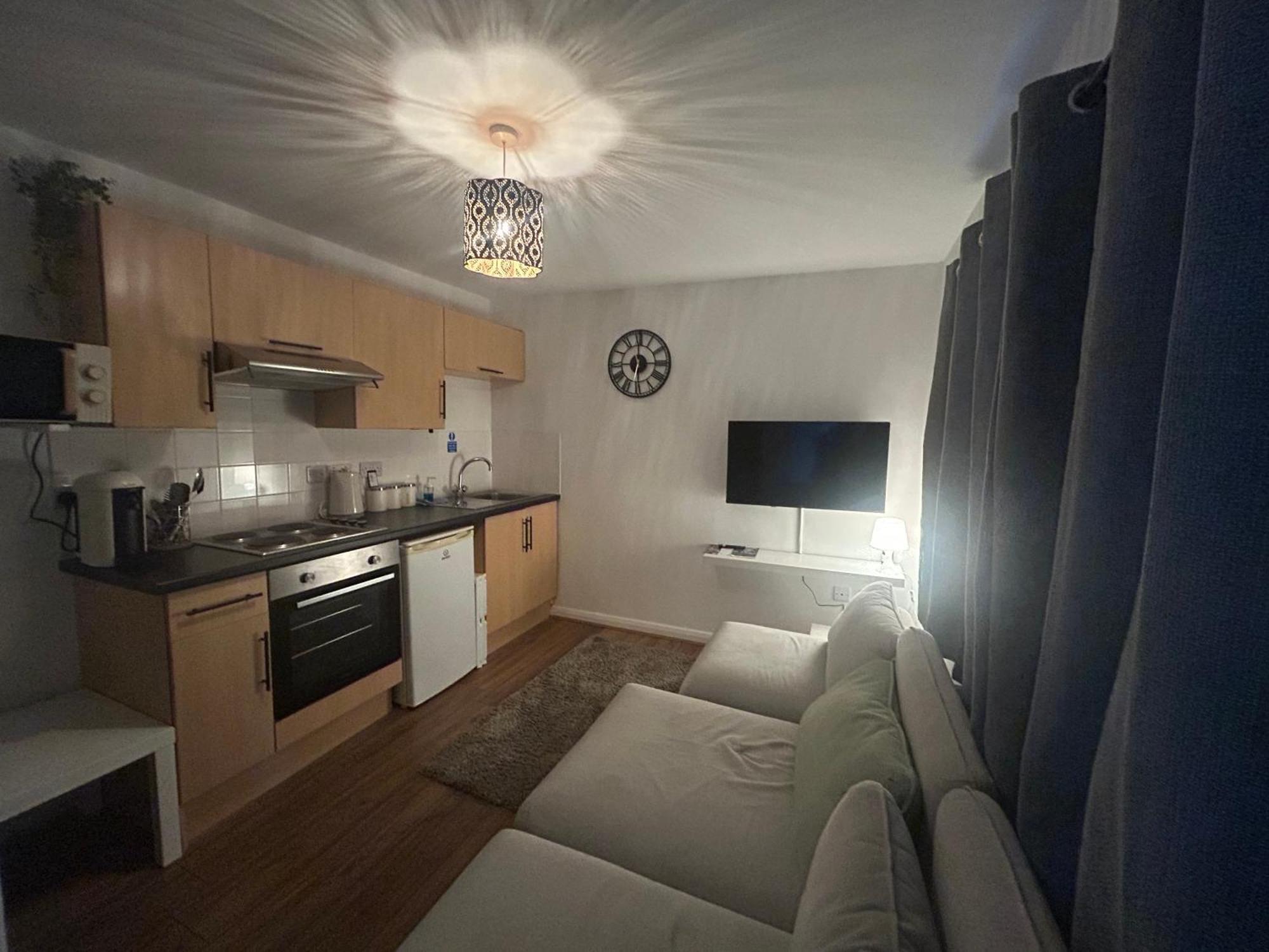 31 Canal Apartments, Canal View -temple Meads Apartment *