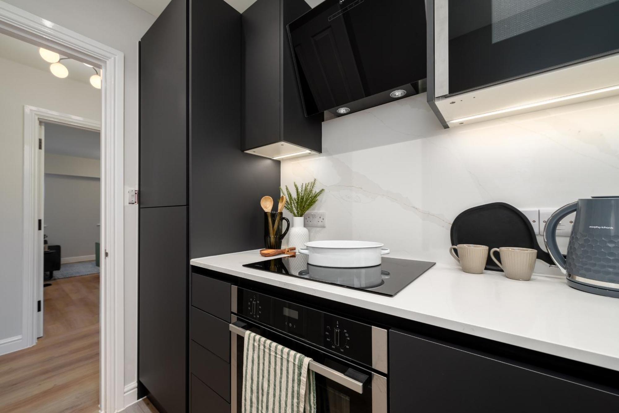 Apartment 62 Park Street - Urban