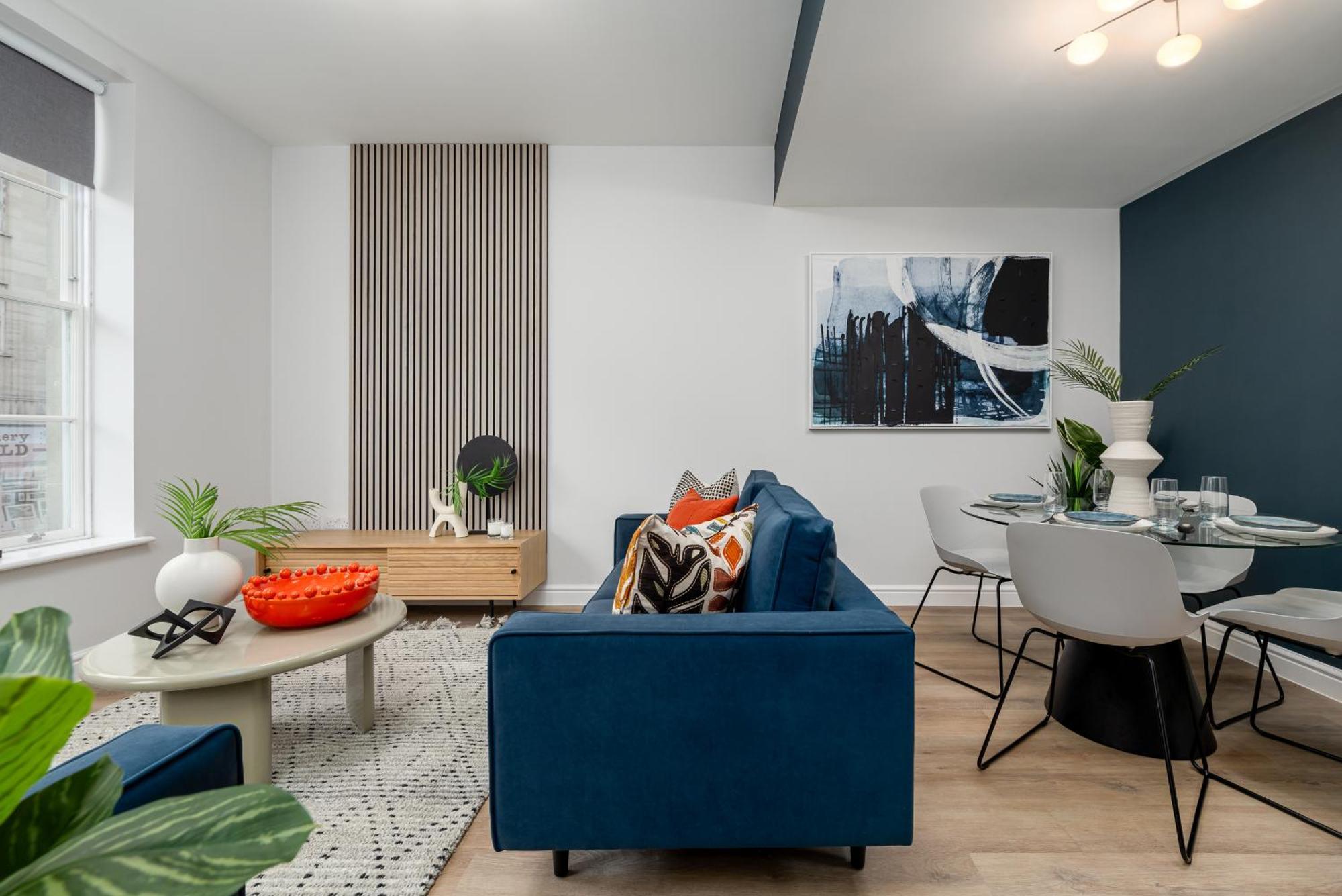 Apartment 62 Park Street - Urban *