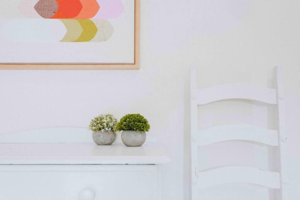 Apartment Smart-home In Original Victorian Building *