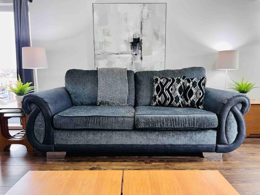 Apartment Smart-home In Original Victorian Building