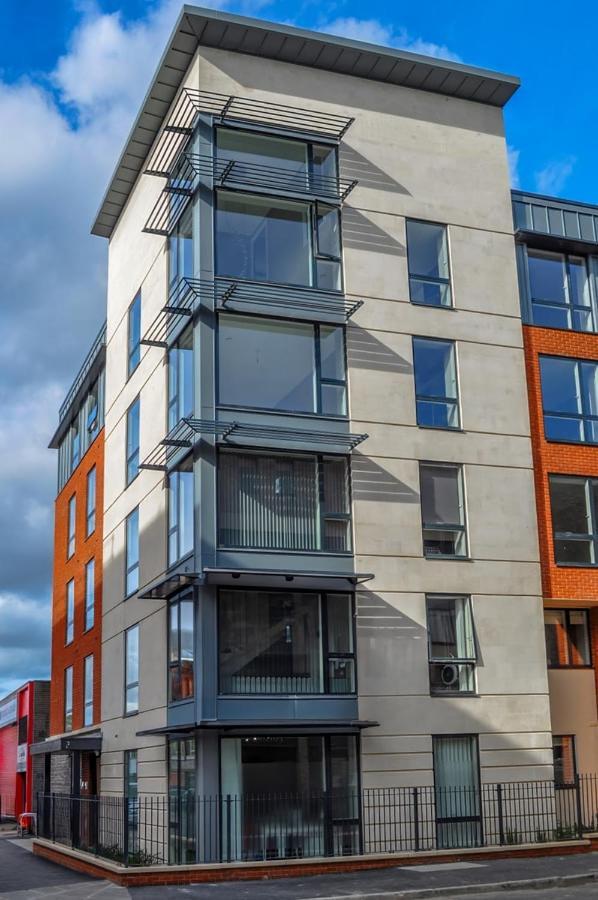 Iconic Garden Apt, Steps From Centre & Cafes * Bristol