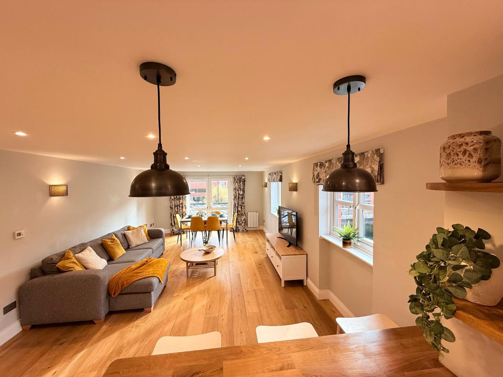 Penthouse River View With Secure Parking