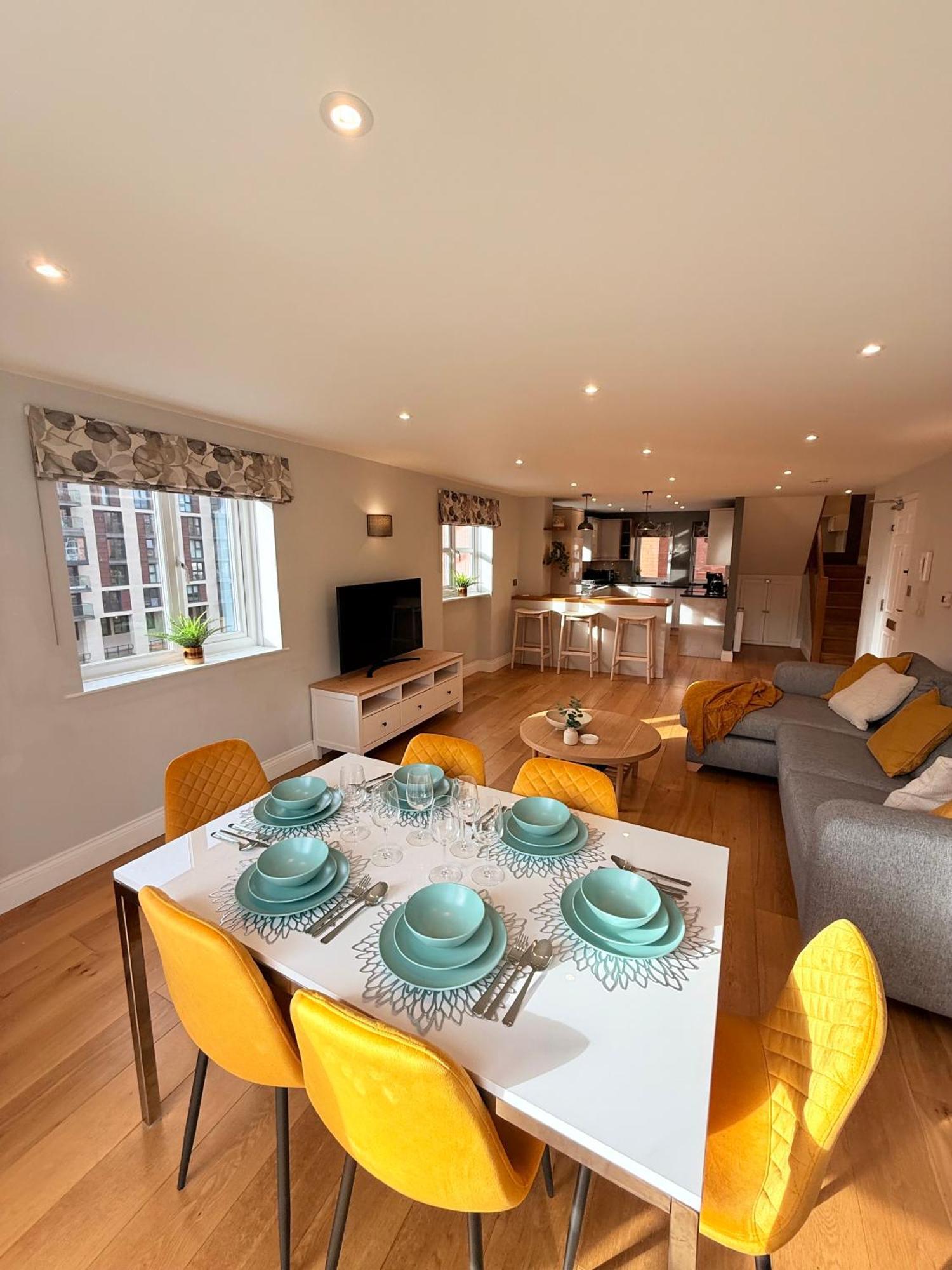 Apartment Penthouse River View With Secure Parking *