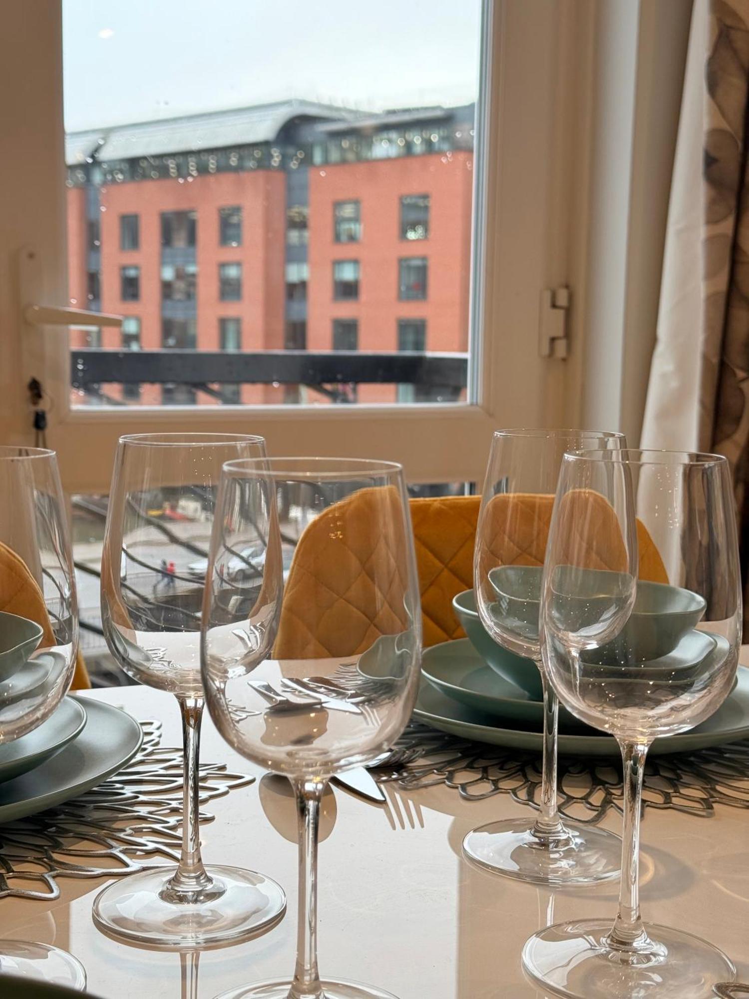Apartment Penthouse River View With Secure Parking Bristol