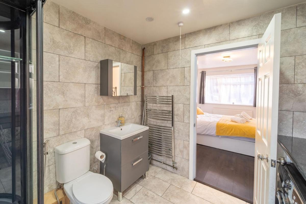 Holiday home Stylish 4 Bed Henbury With Free Parking Bristol