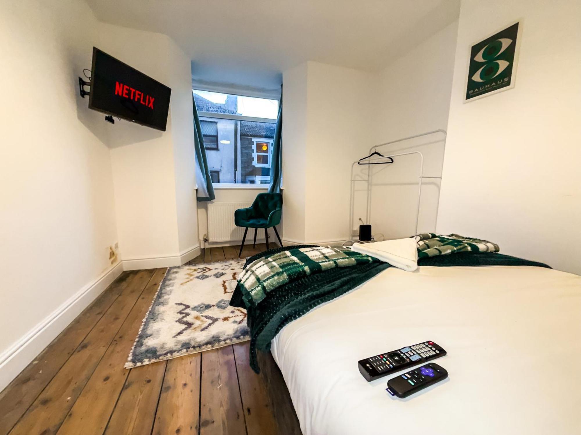 Holiday home Bauhaus 4 Bedroom House By Altoluxoexperience Short Lets & Serviced With Free Parking Bristol