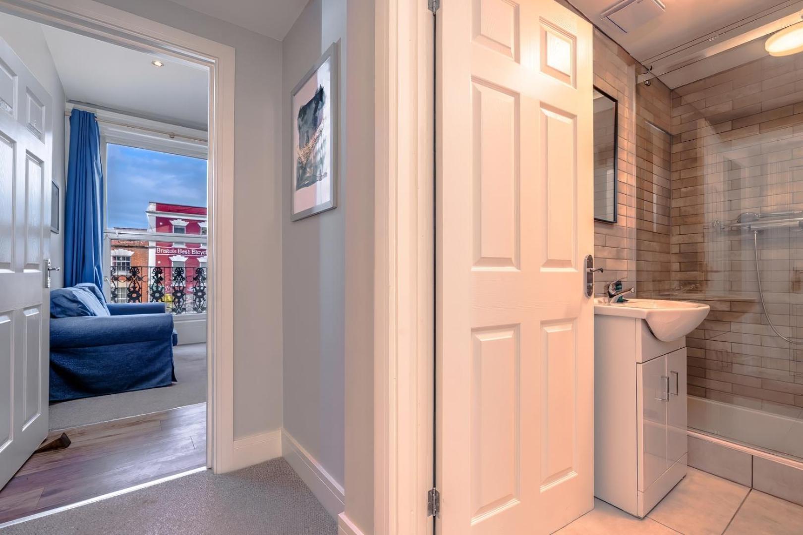 Apartment: Near Cafes, Bars & Bistros *