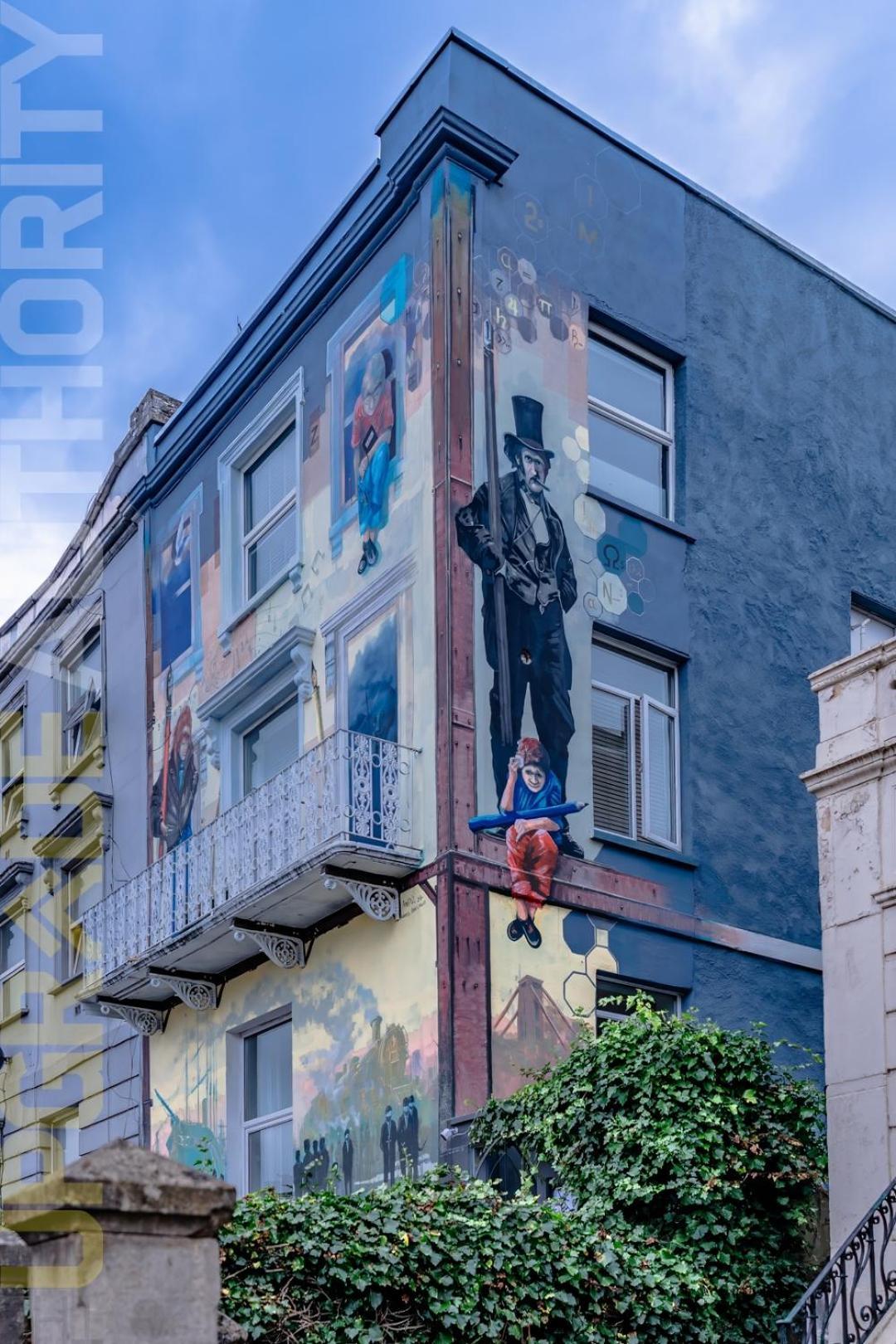 Apartment Apartment: Near Cafes, Bars & Bistros
