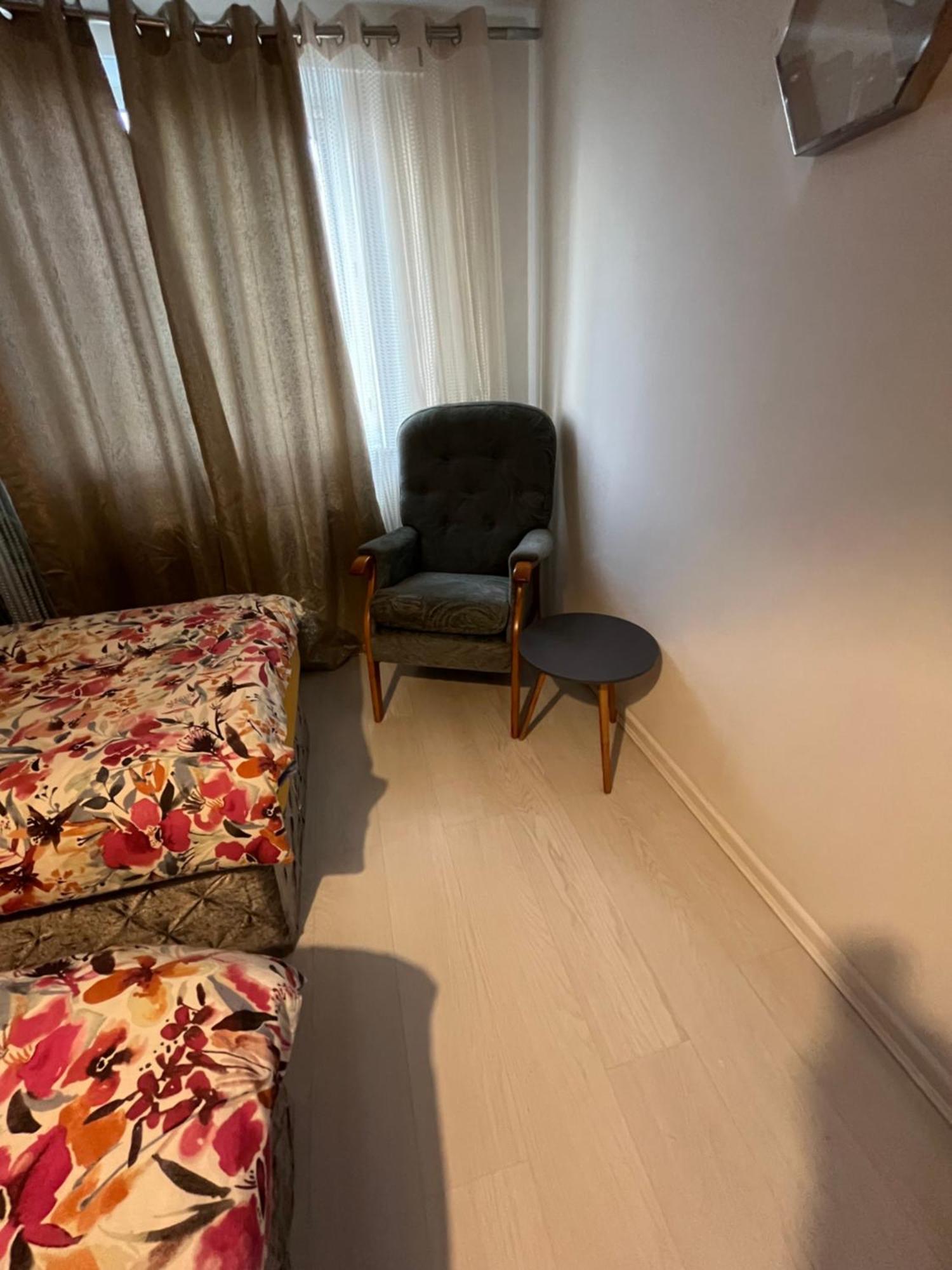 Spacious Near Southmead Hospital Guest house Bristol