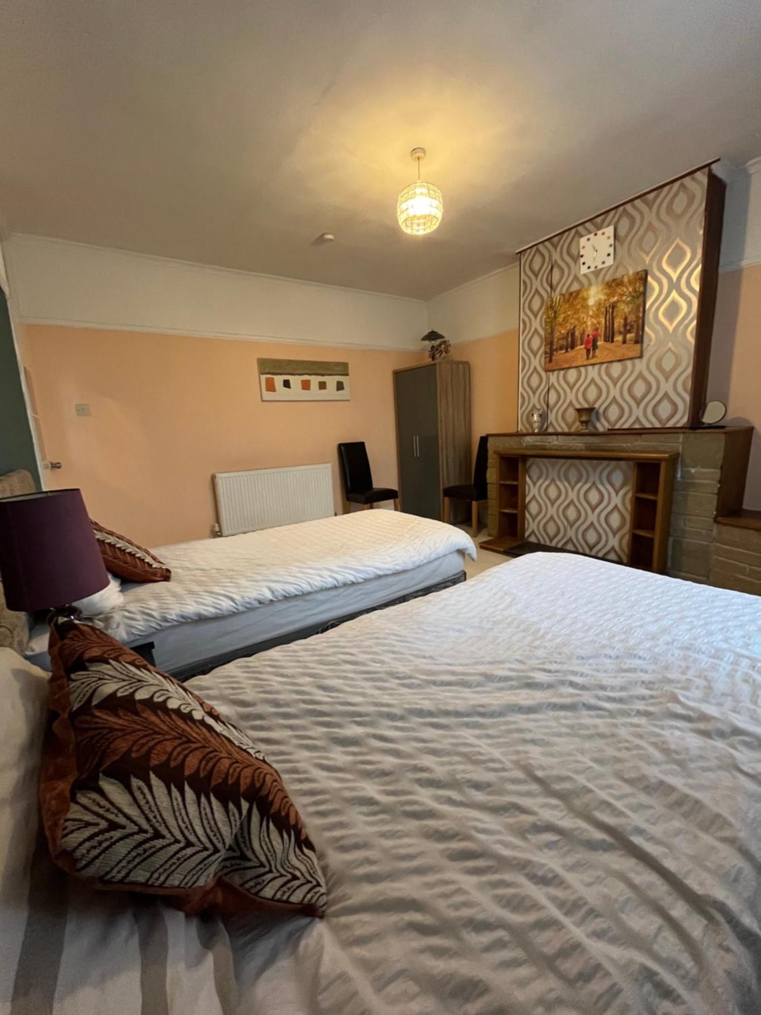 Guest house Private 2 Near Southmead Hospital Bristol