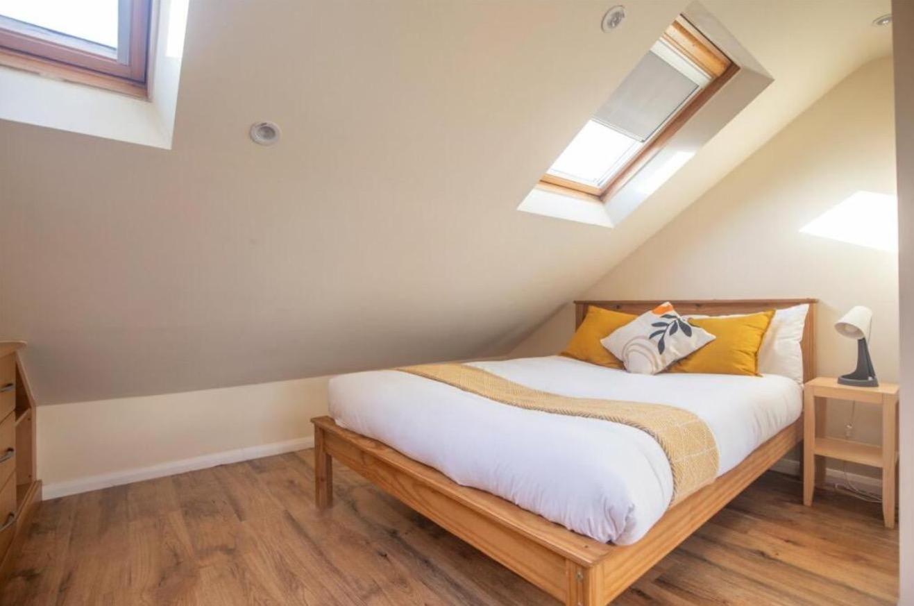 Stylish 5-bed Retreat With Wifi - Near Uwe & Mod Bristol