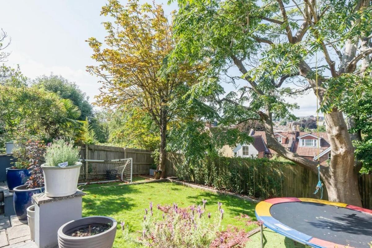 Beautiful Cotham Garden Flat 2 Bedroom