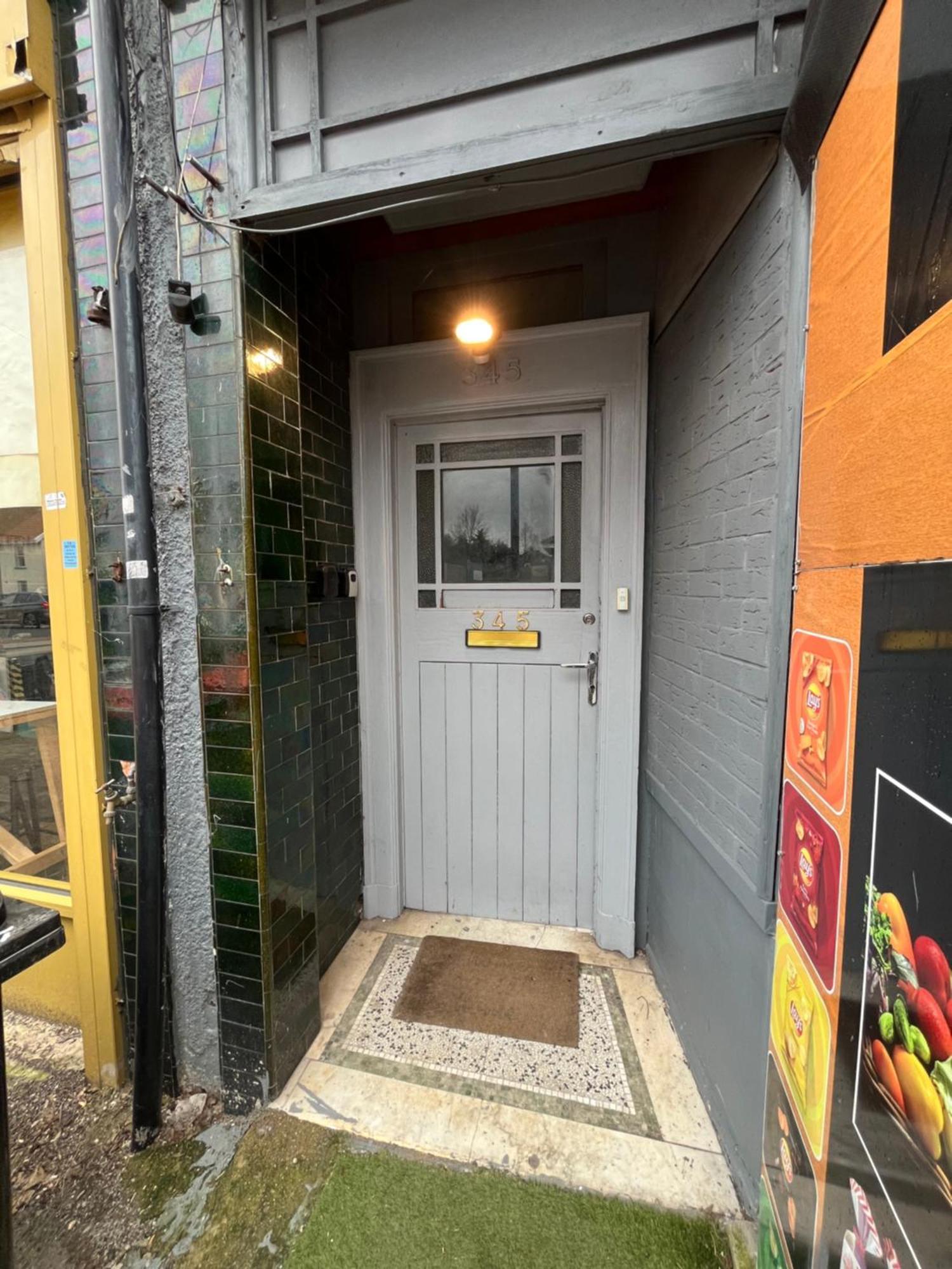 Apartment Executive 3 Near Southmead Hospital On Bathroom