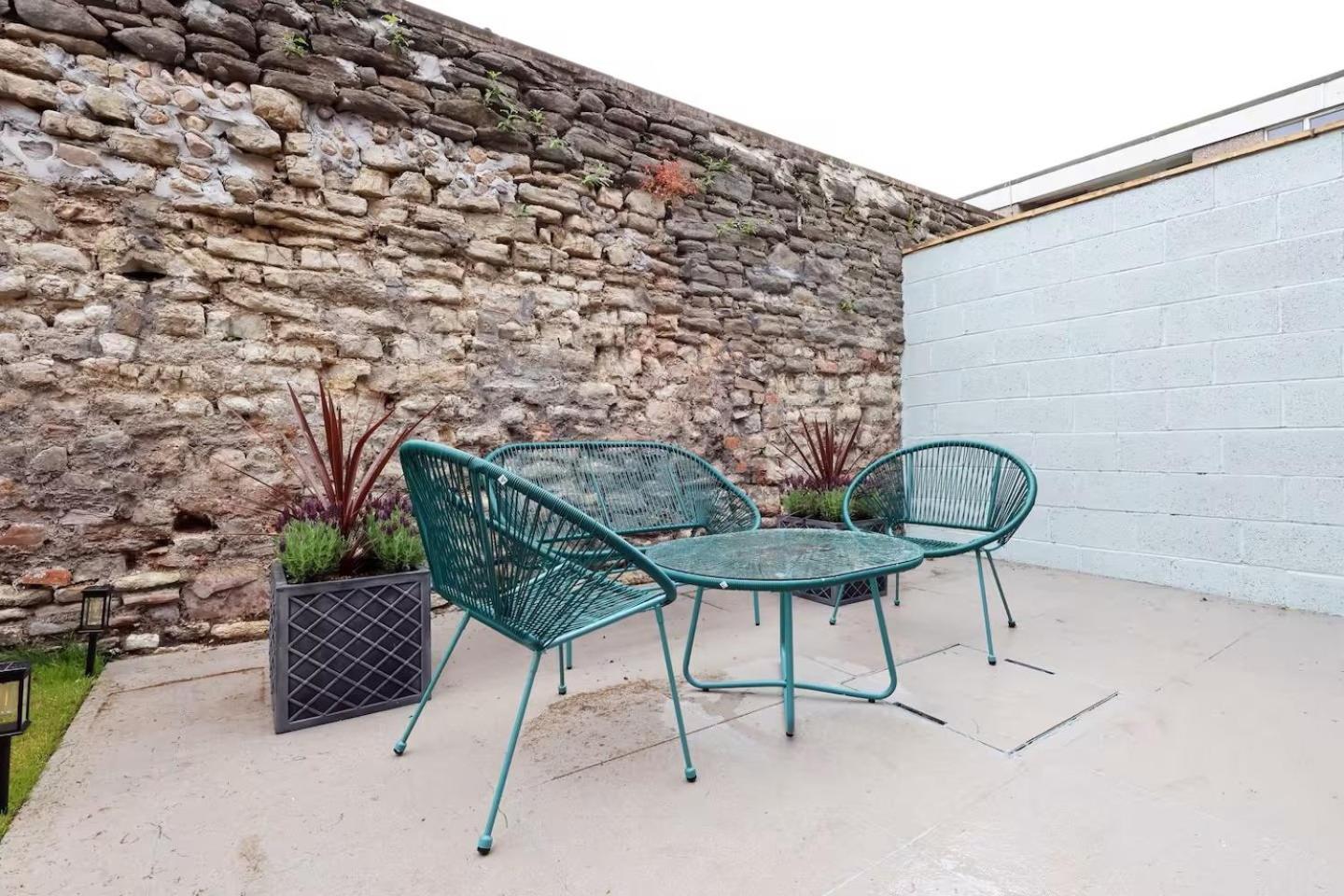 Bright And Modern 3br Flat For 8 Guests *