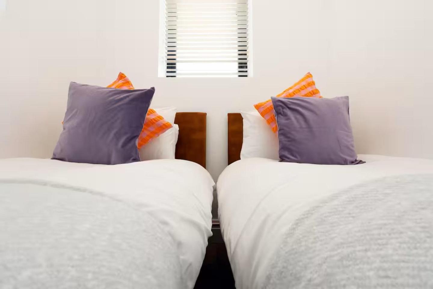 Apartment Bright And Modern 3br Flat For 8 Guests