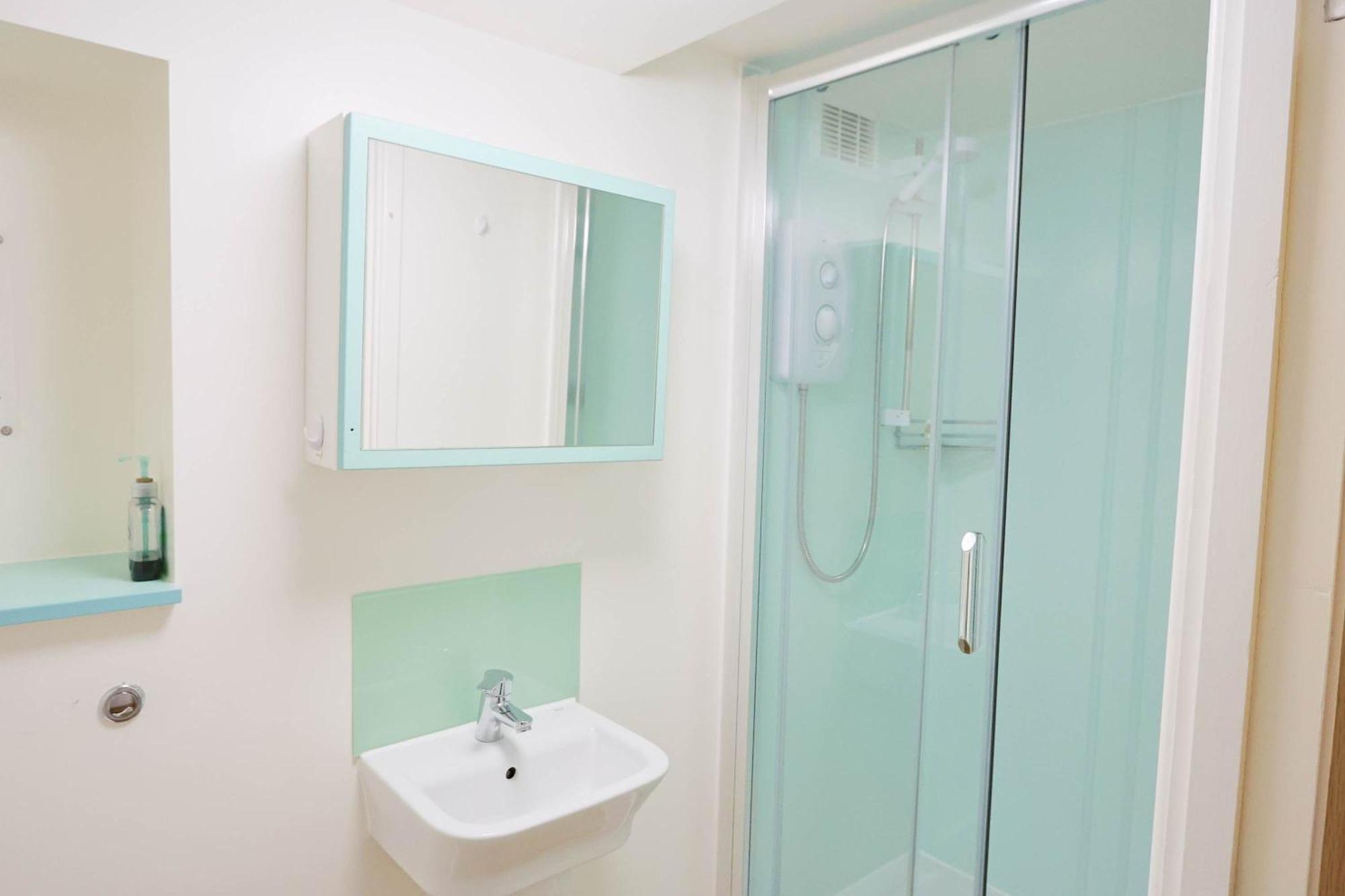 Harford House - Hopewell Apartment Bristol